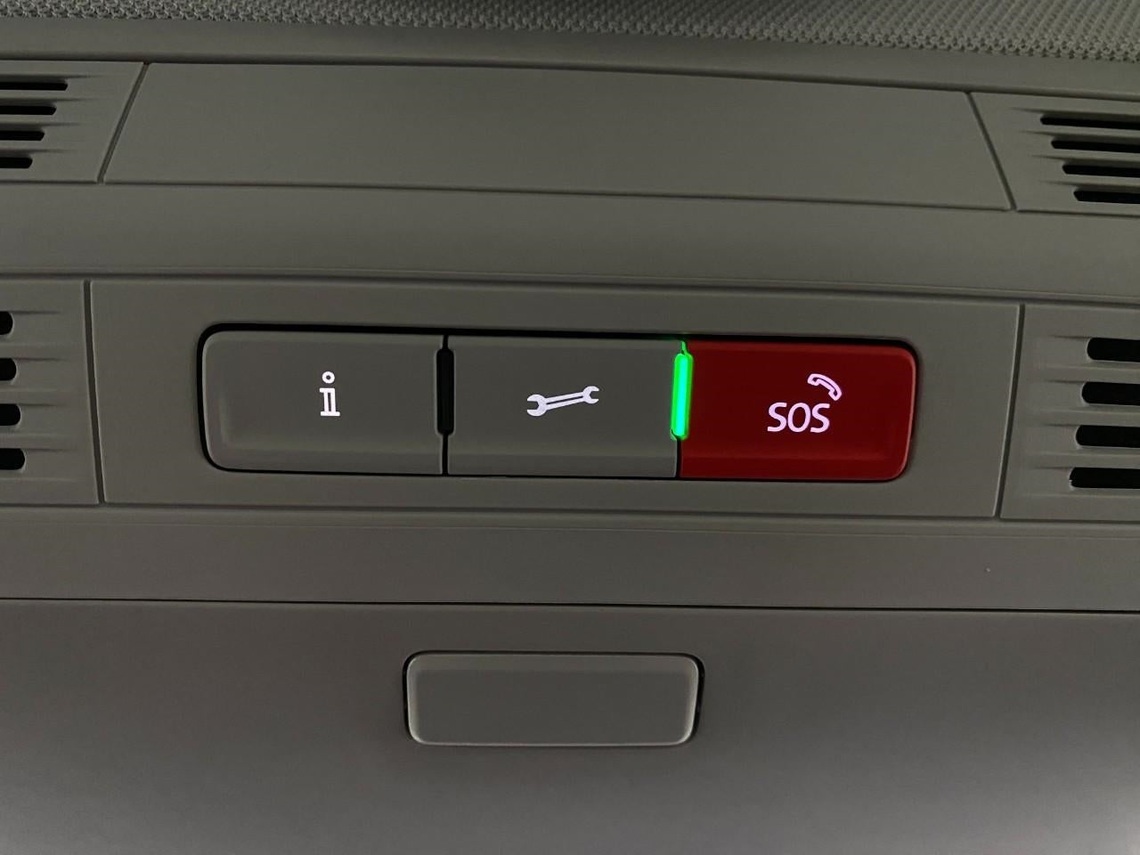 2025 Volkswagen Jetta SE Auto