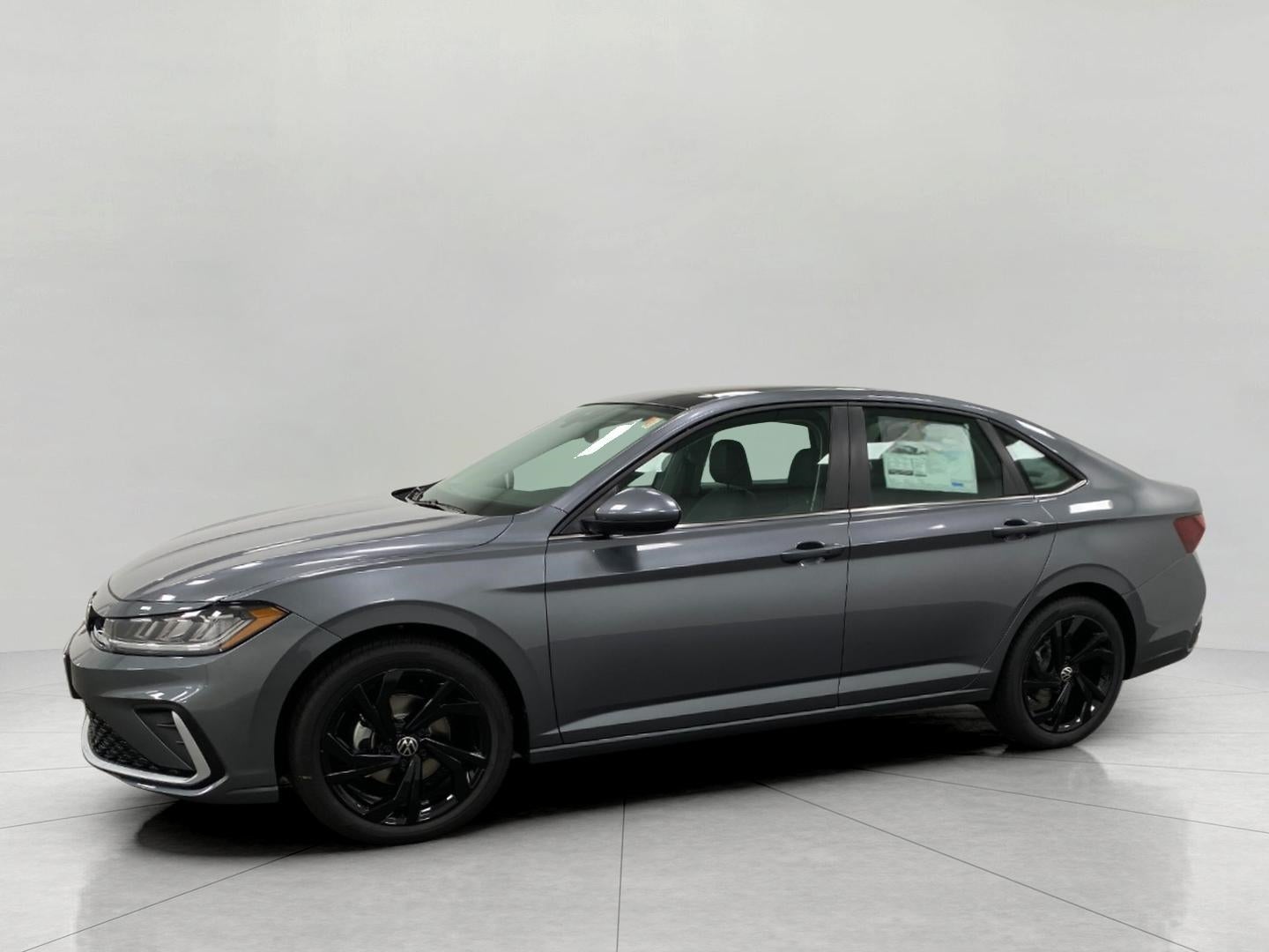 2025 Volkswagen Jetta SE Auto