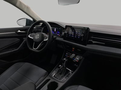 2025 Volkswagen Jetta SE Auto