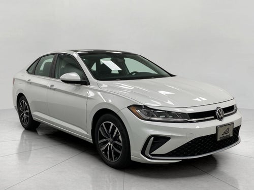 2025 Volkswagen Jetta SE Auto