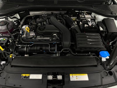 2025 Volkswagen Jetta SE Auto