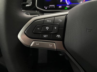 2025 Volkswagen Jetta SE Auto