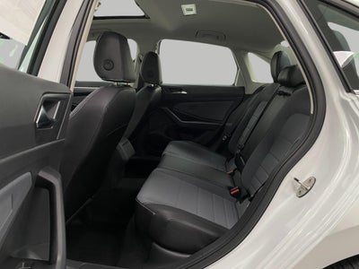 2025 Volkswagen Jetta SE Auto