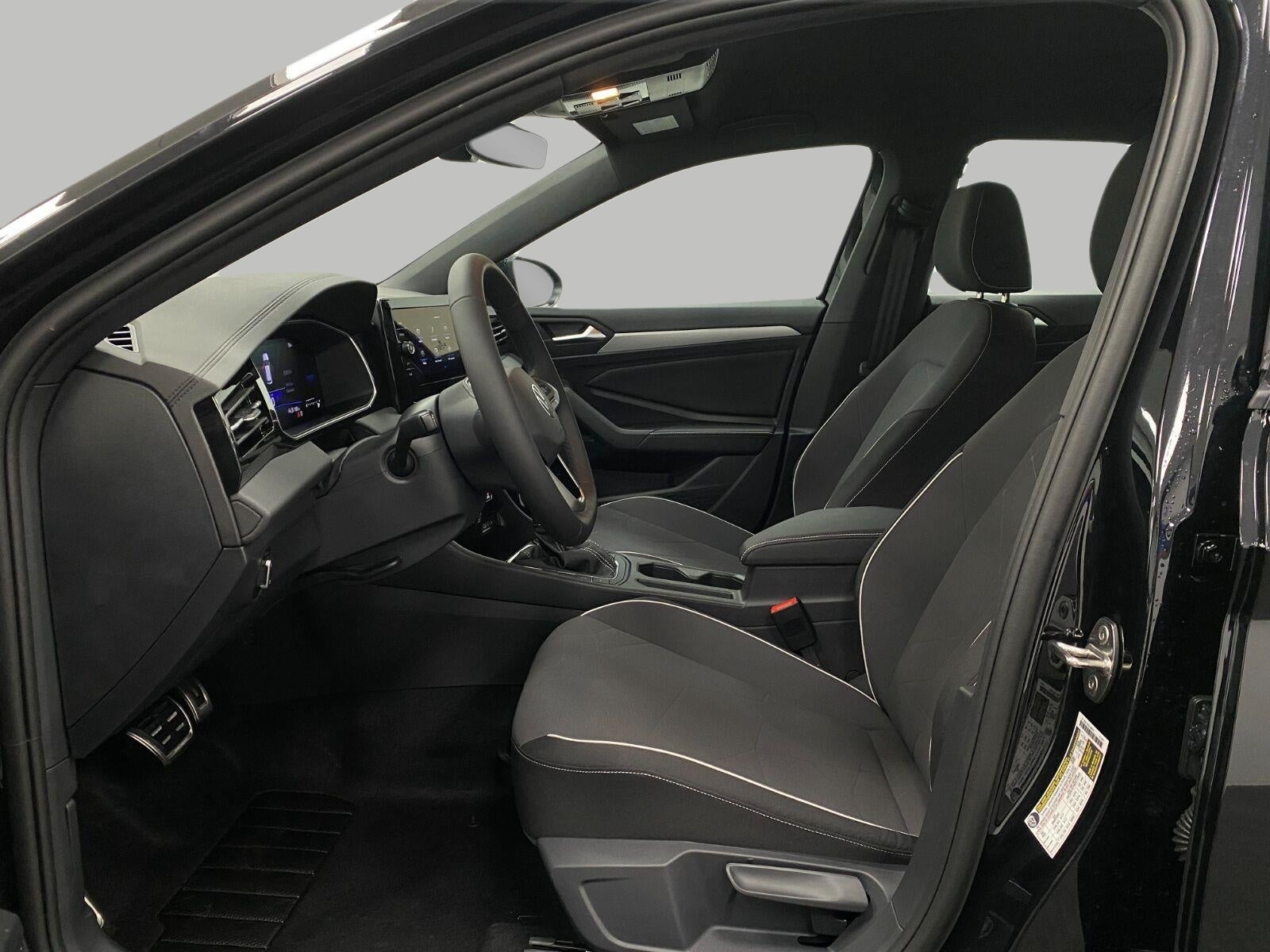 2026 Volkswagen Jetta Sport Auto