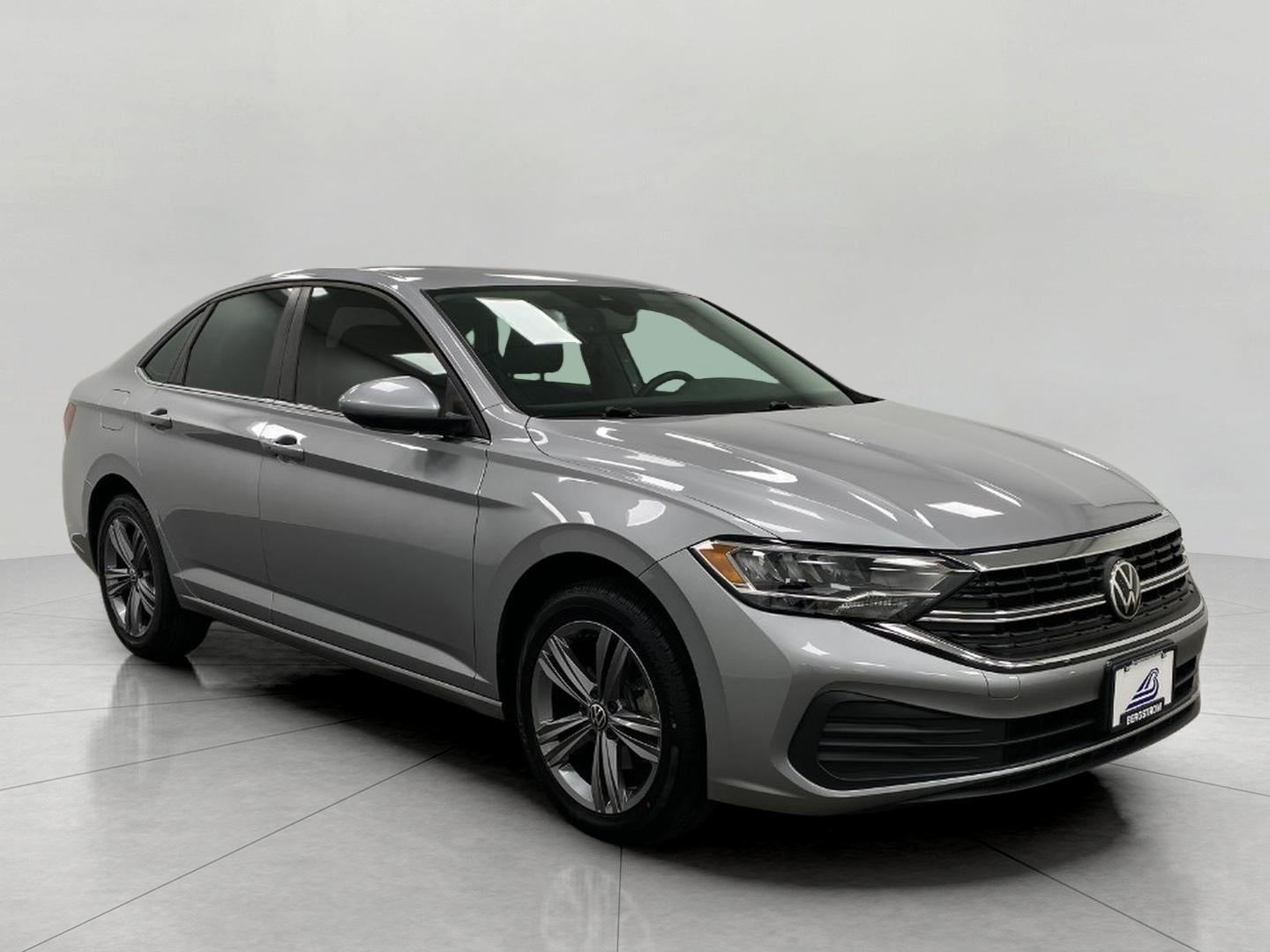 2023 Volkswagen Jetta SE Auto