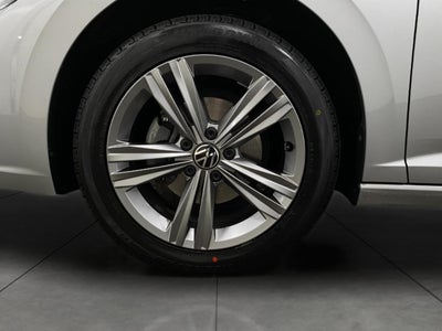 2023 Volkswagen Jetta SE Auto