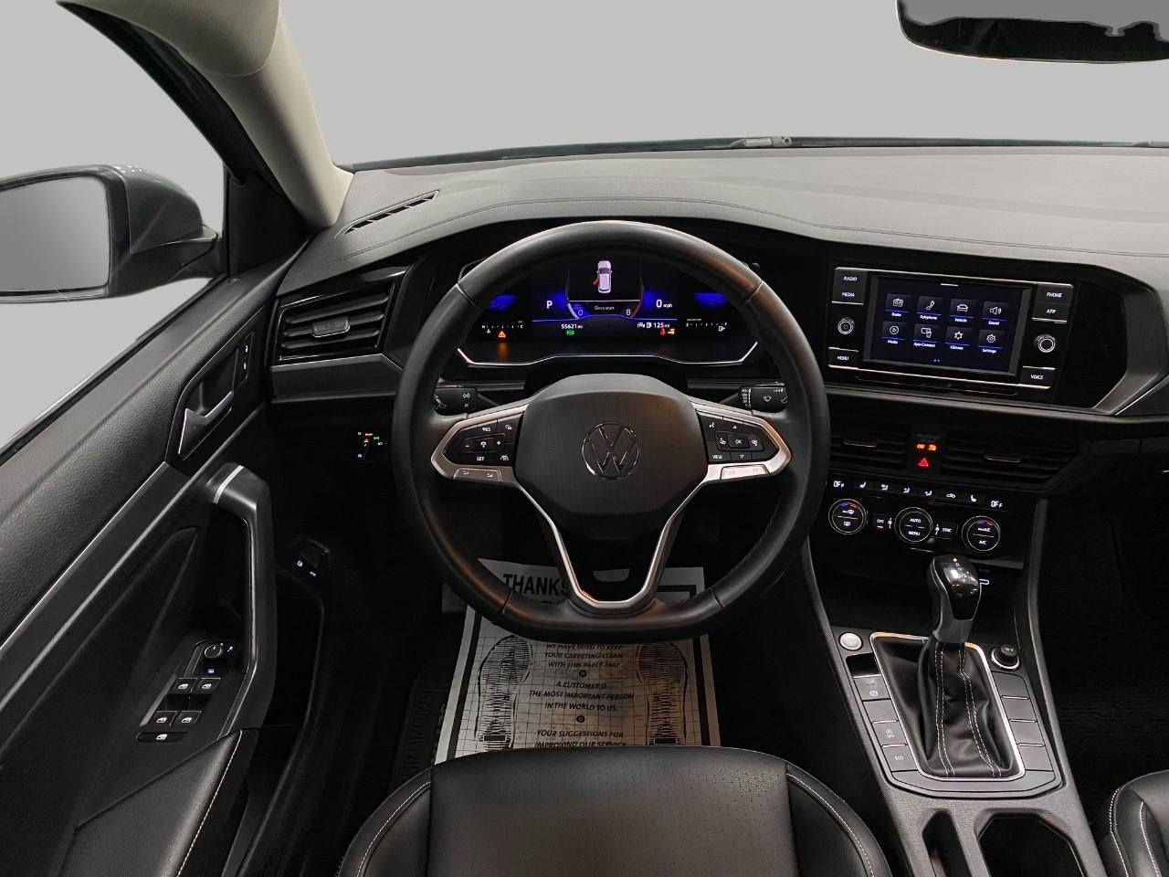 2023 Volkswagen Jetta SE Auto