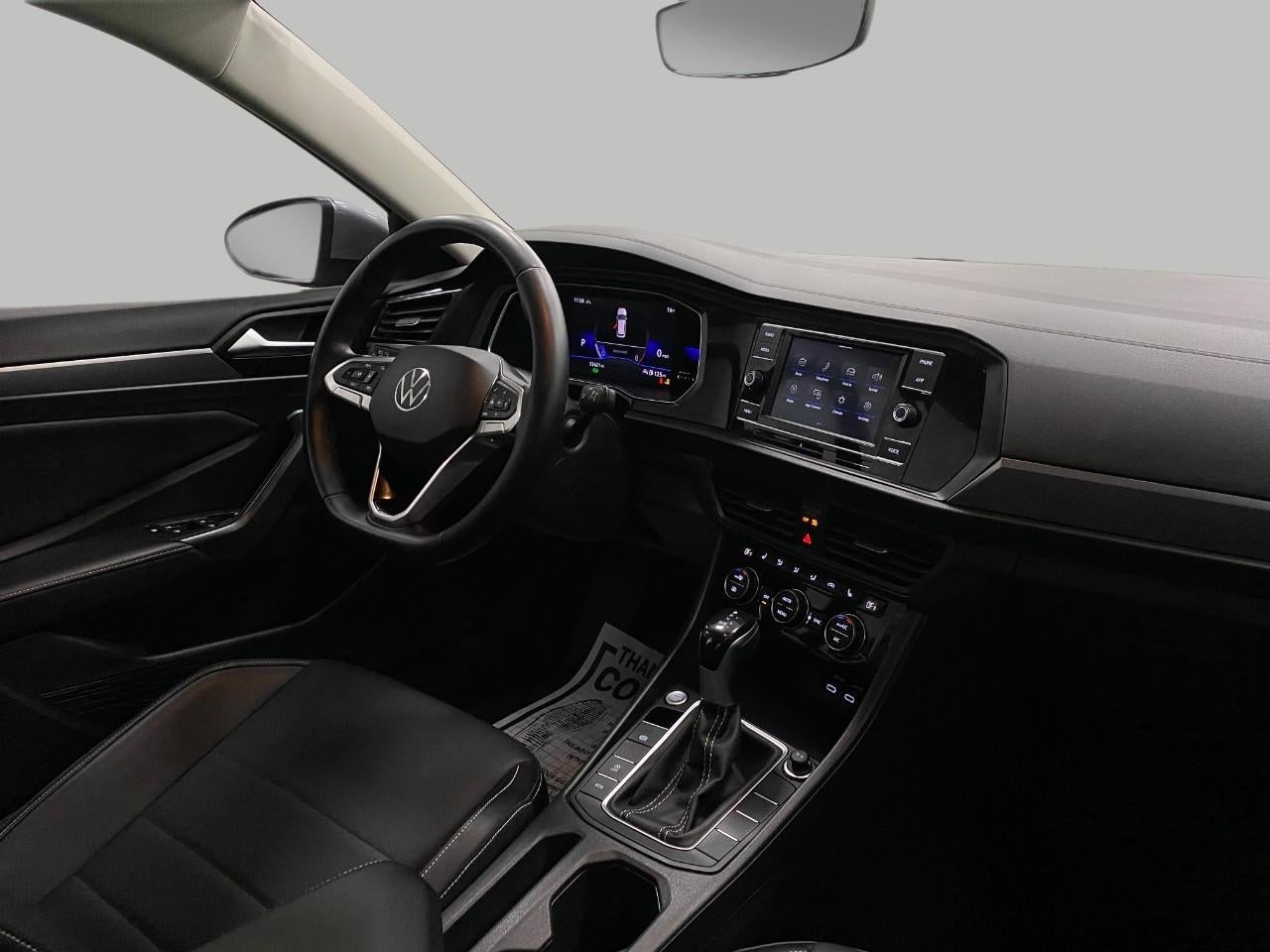 2023 Volkswagen Jetta SE Auto