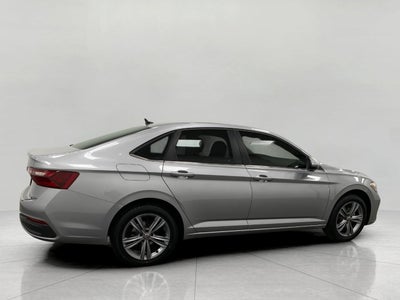 2023 Volkswagen Jetta SE Auto