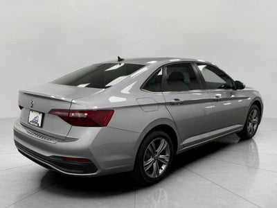 2023 Volkswagen Jetta SE Auto