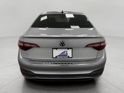 2023 Volkswagen Jetta SE Auto