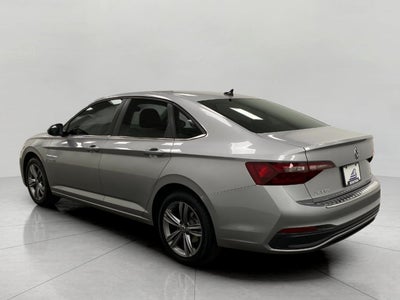 2023 Volkswagen Jetta SE Auto