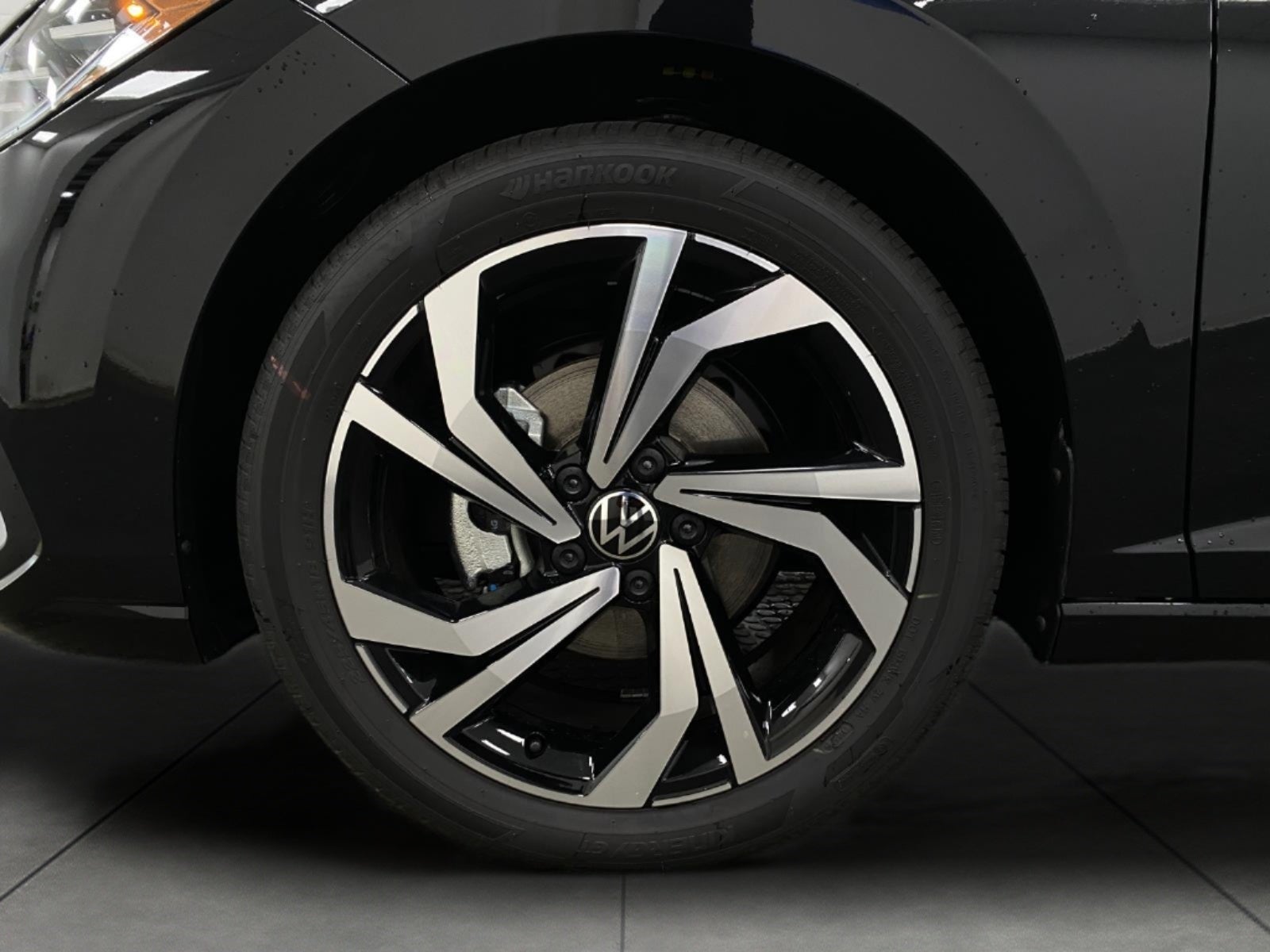 2026 Volkswagen Jetta SEL Auto