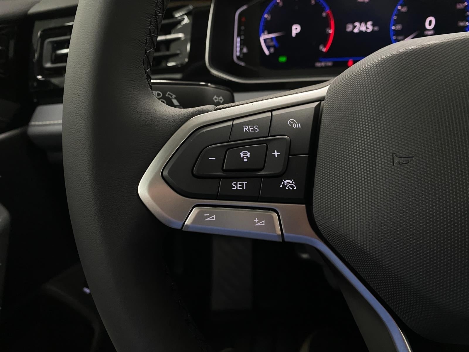2026 Volkswagen Jetta SEL Auto
