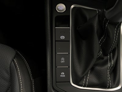 2026 Volkswagen Jetta SEL Auto