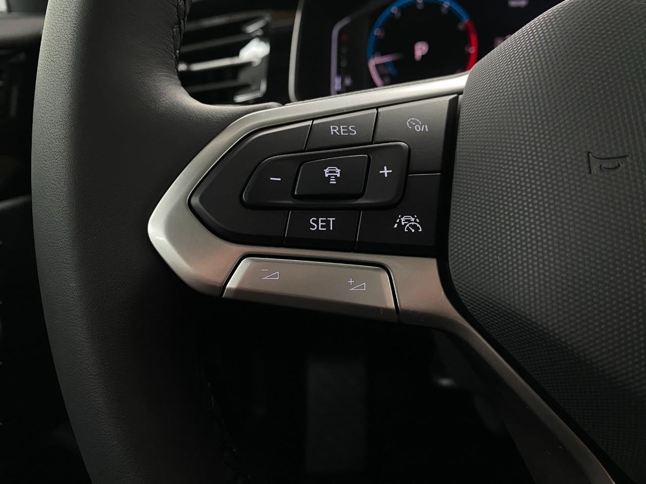 2026 Volkswagen Jetta SEL Auto