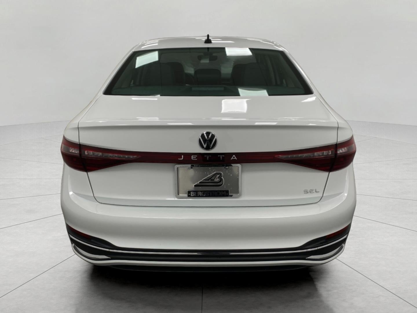 2026 Volkswagen Jetta SEL Auto