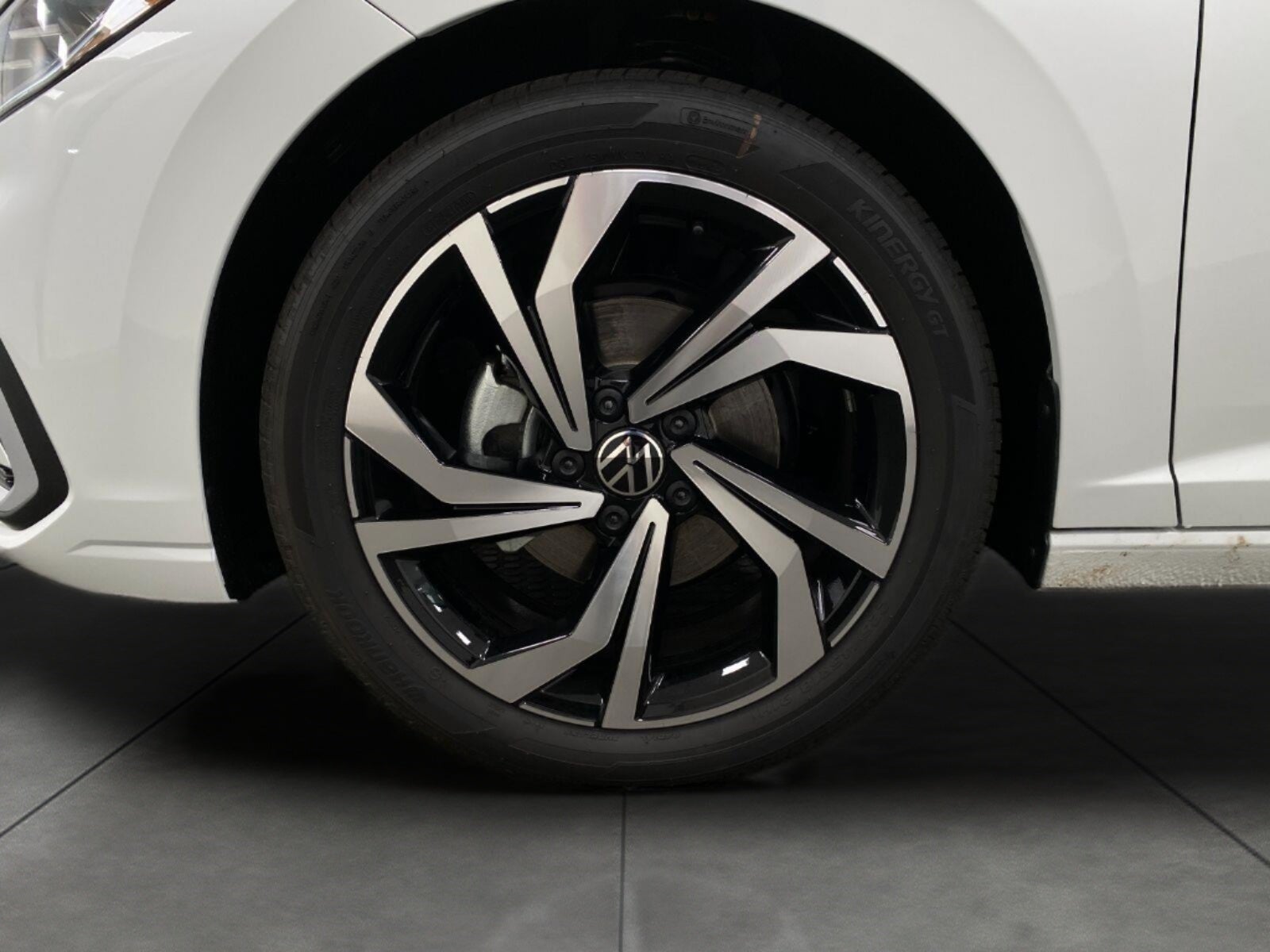 2026 Volkswagen Jetta SEL Auto
