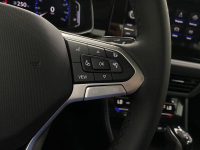 2026 Volkswagen Jetta SEL Auto