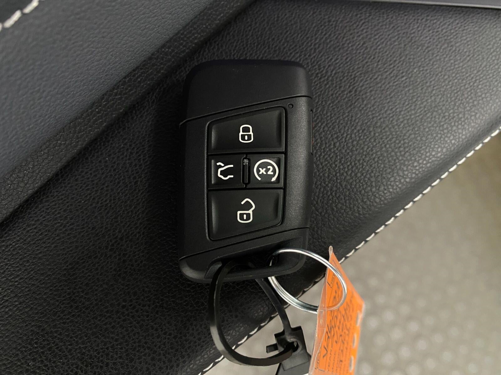 2026 Volkswagen Jetta SEL Auto