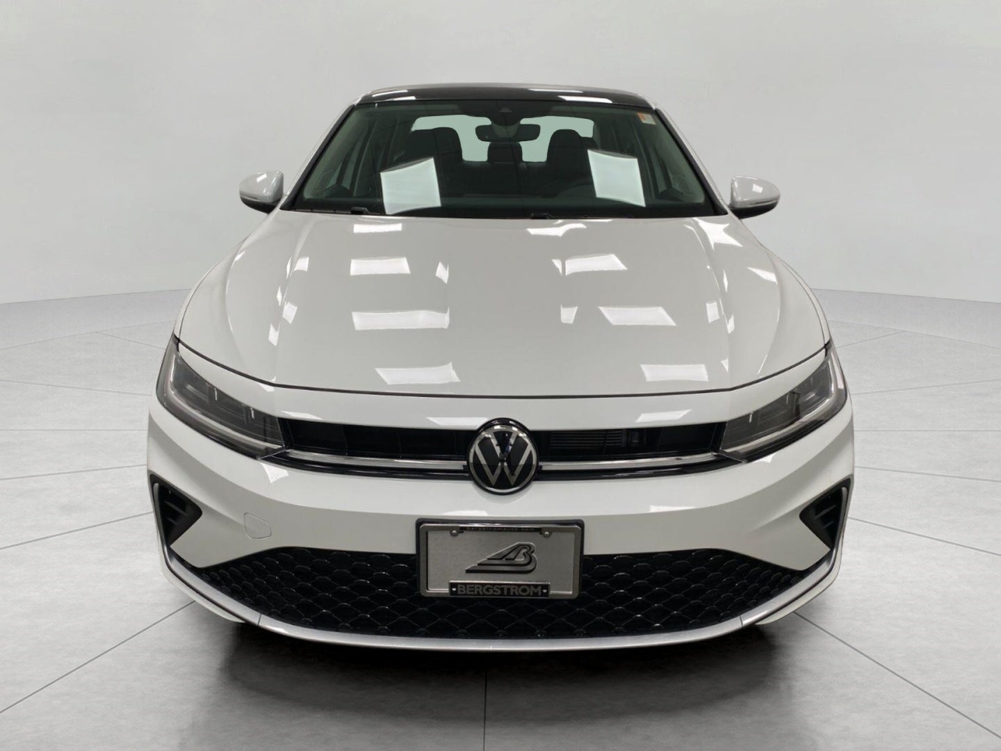 2026 Volkswagen Jetta SEL Auto