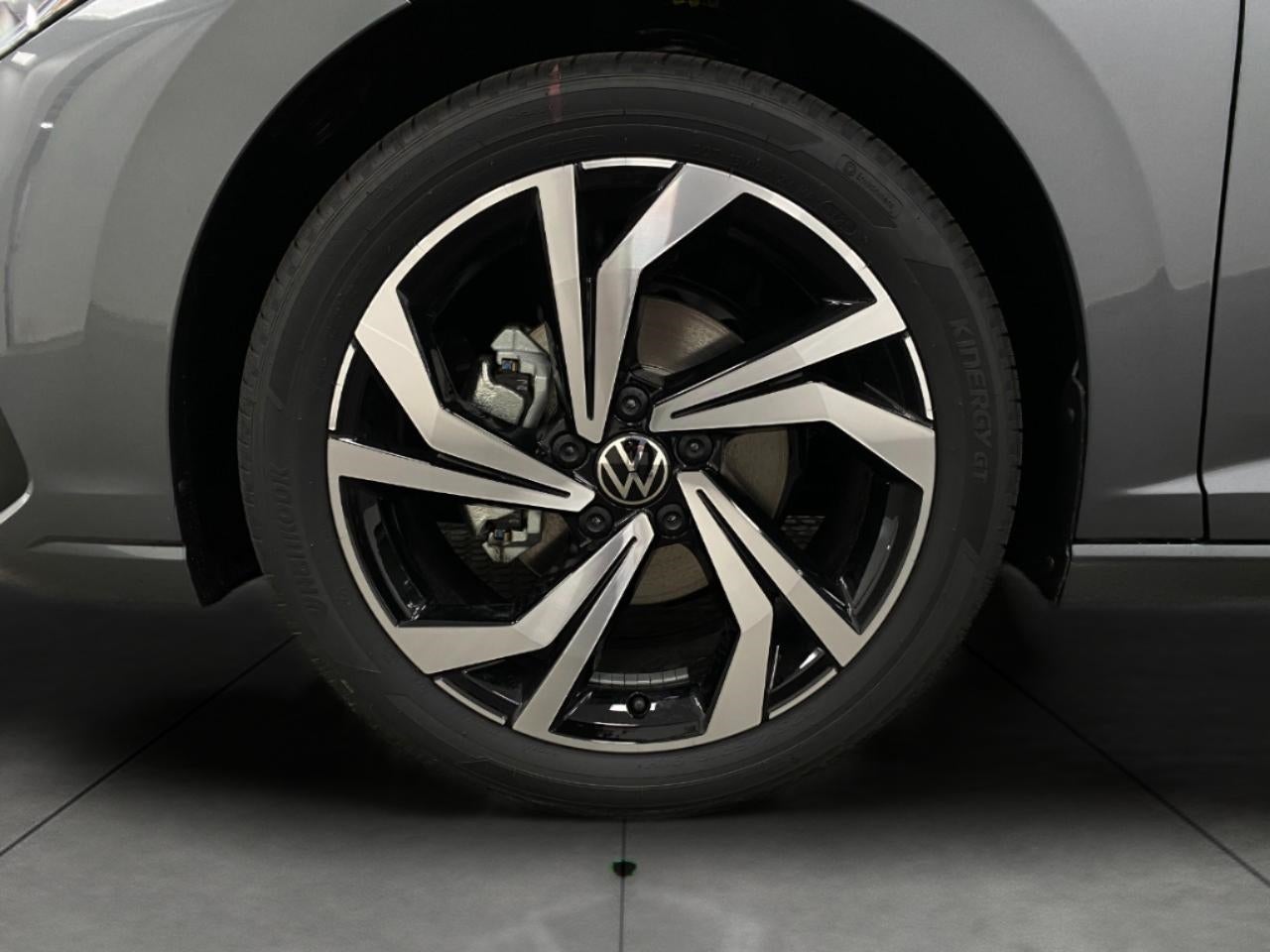 2026 Volkswagen Jetta SEL Auto