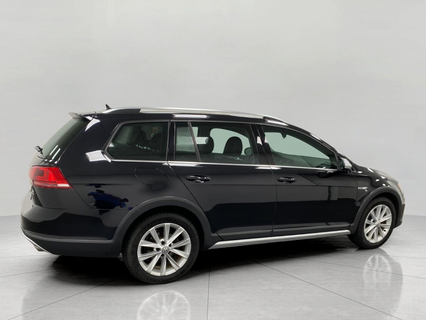 2017 Volkswagen Golf Alltrack 1.8T S DSG