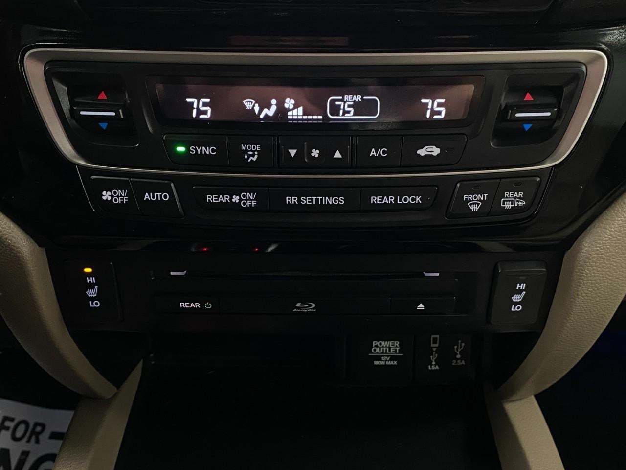 2017 Honda Pilot Touring AWD