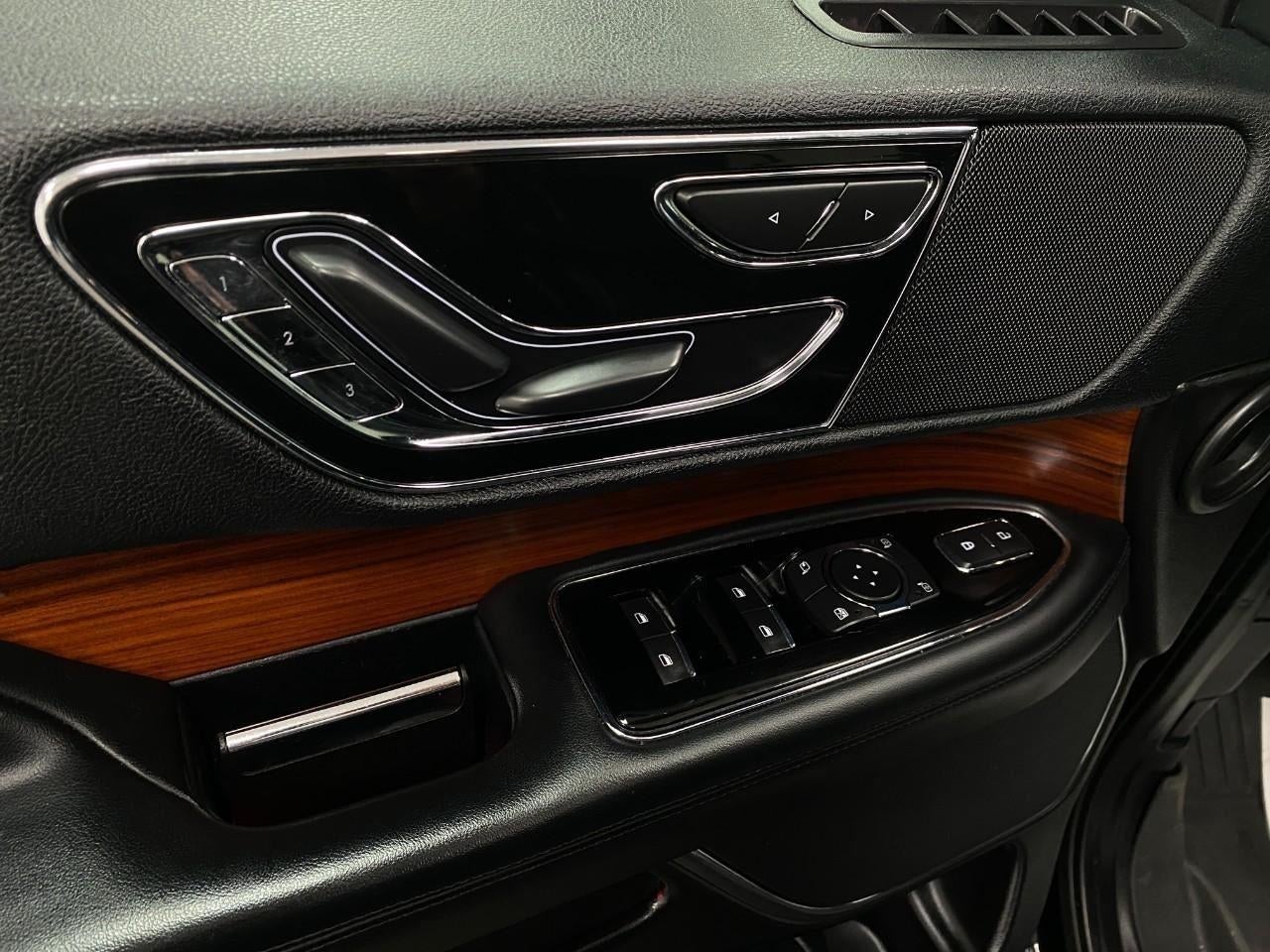 2019 Lincoln Navigator Select 4x4