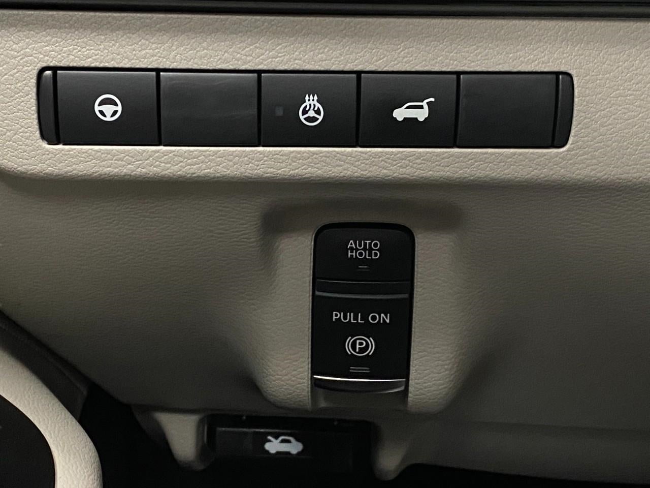 2025 Nissan Murano AWD SL