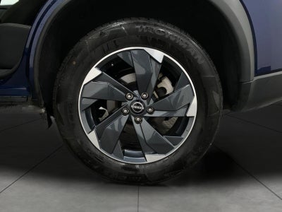 2025 Nissan Rogue AWD SV