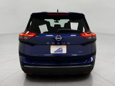 2025 Nissan Rogue AWD SV