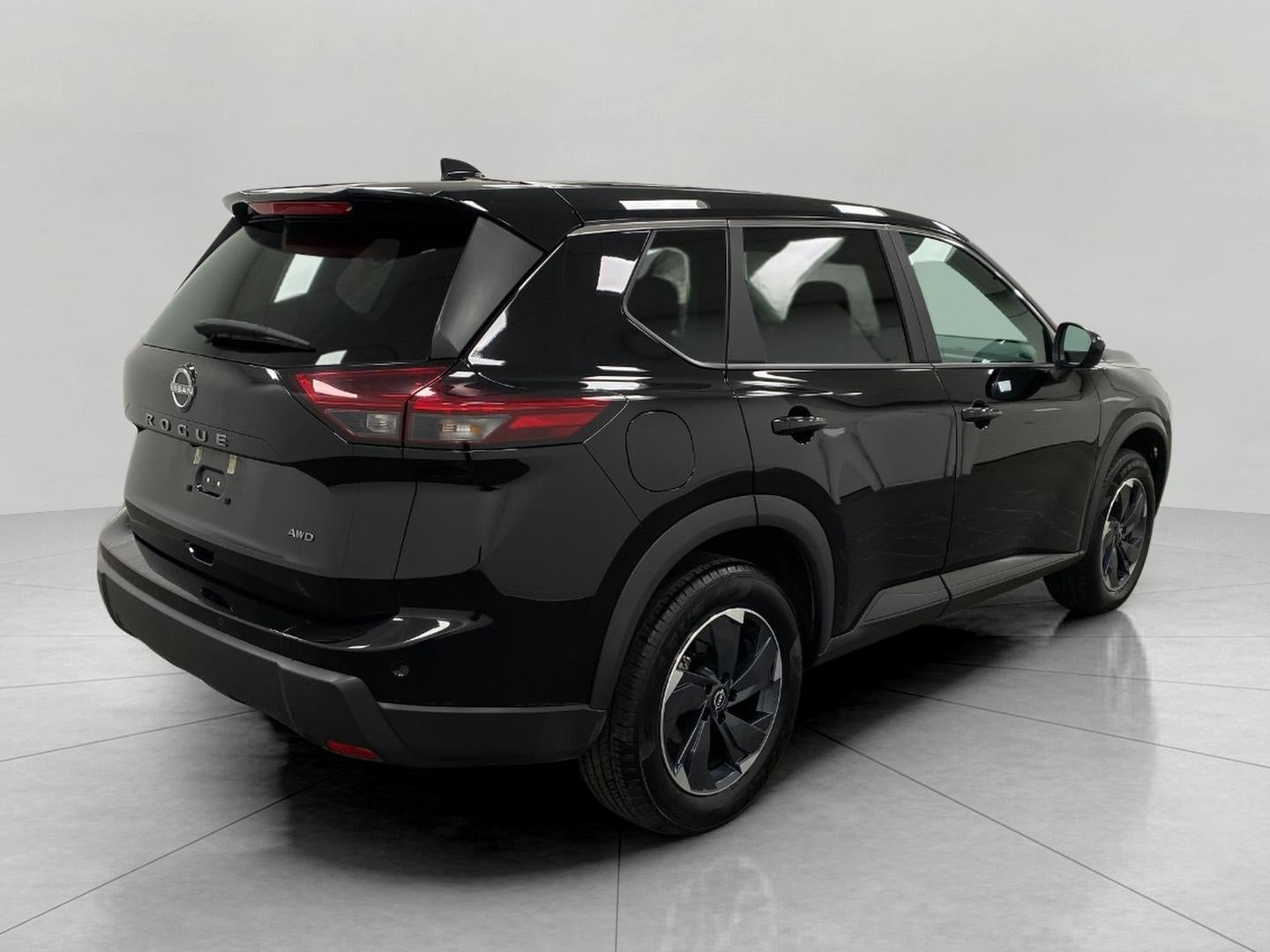 2025 Nissan Rogue AWD SV