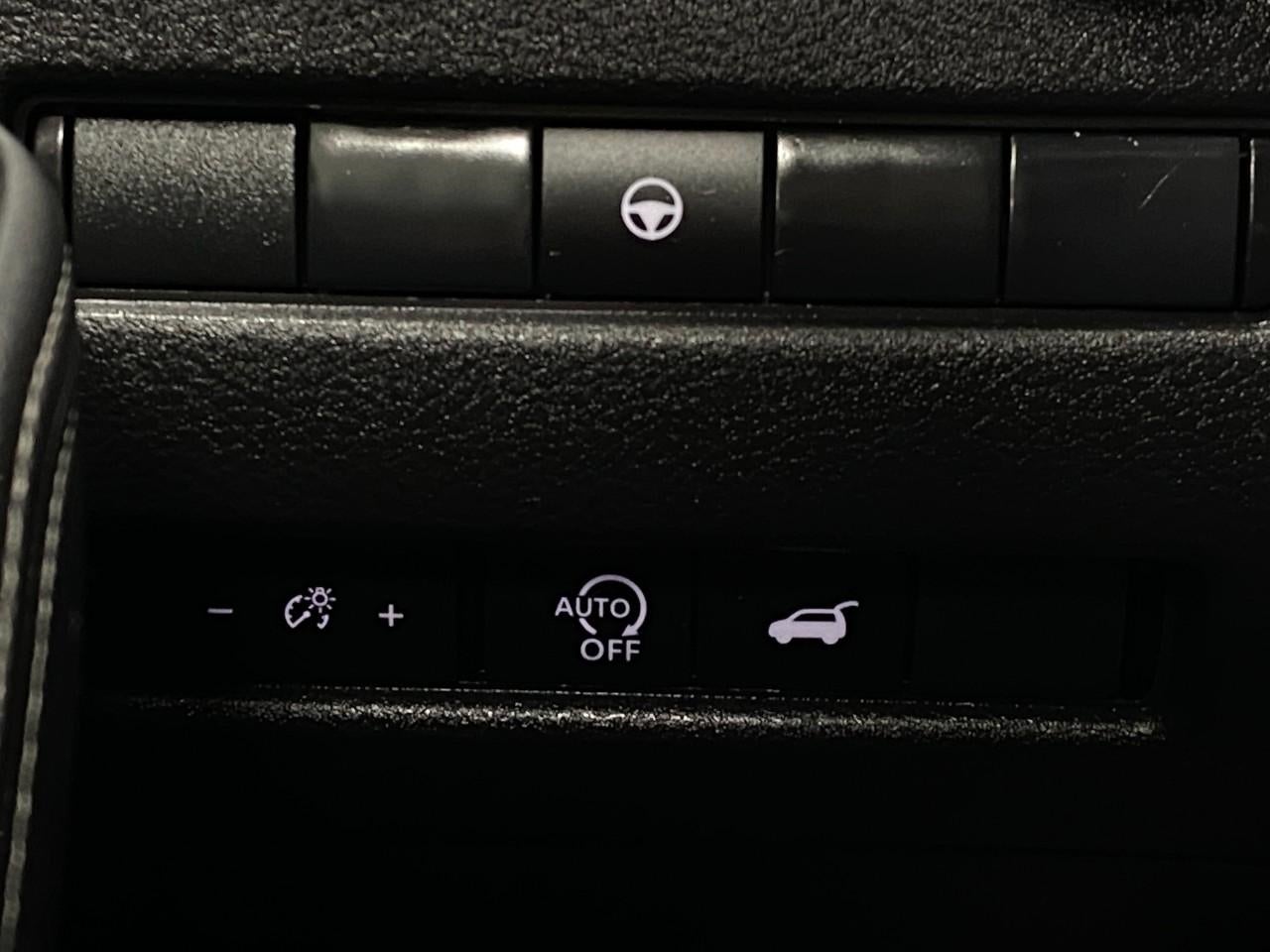 2025 Nissan Rogue AWD SV