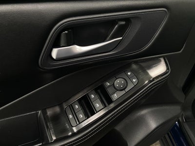 2025 Nissan Rogue AWD SV