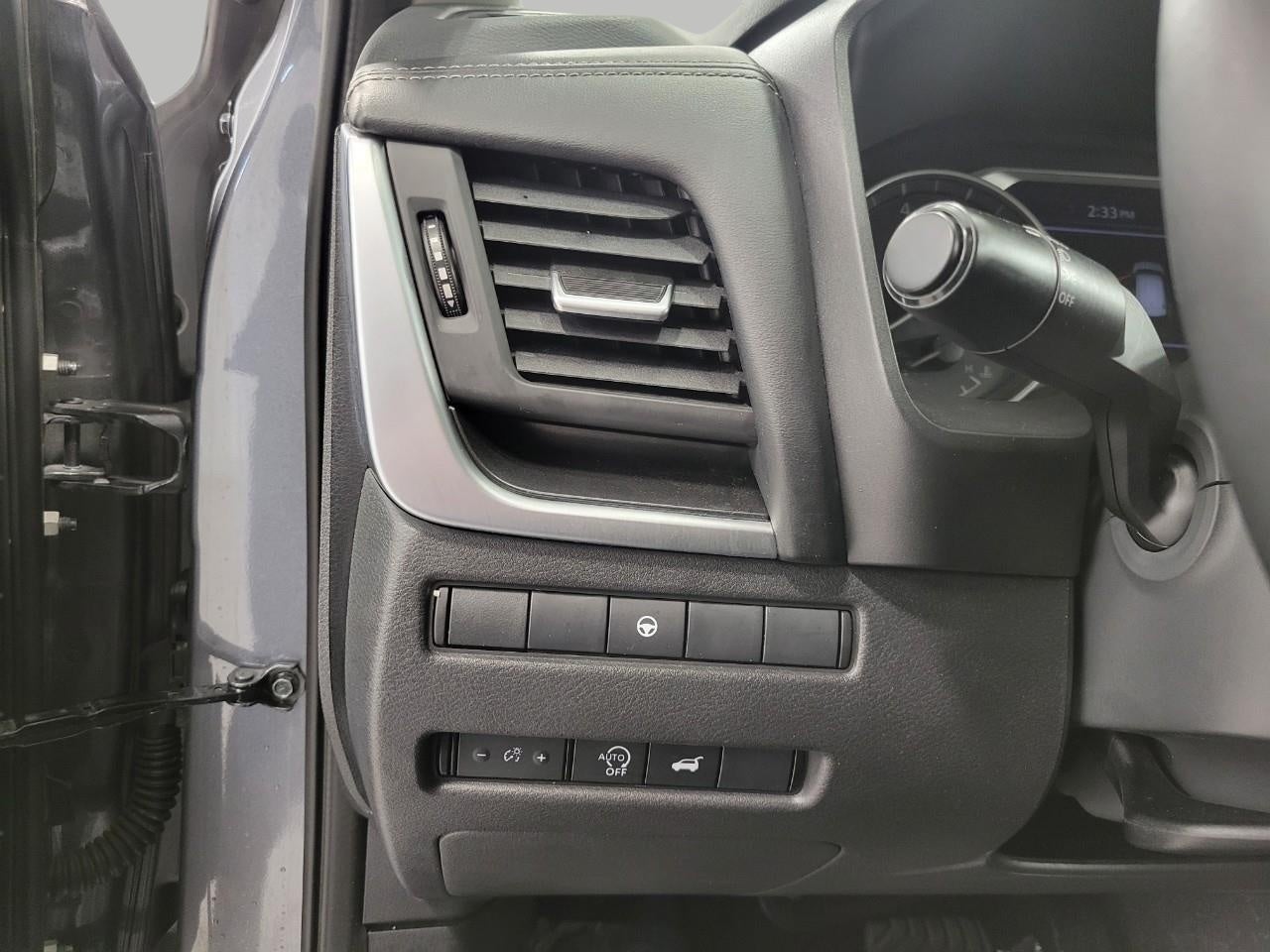 2025 Nissan Rogue AWD SV