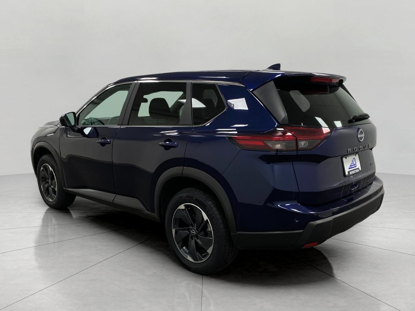 2025 Nissan Rogue AWD SV