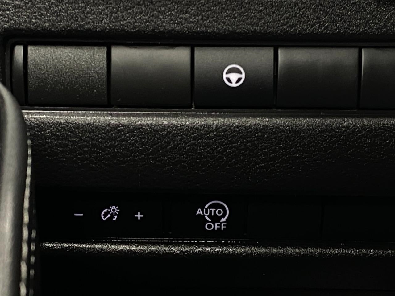 2023 Nissan Rogue AWD SV