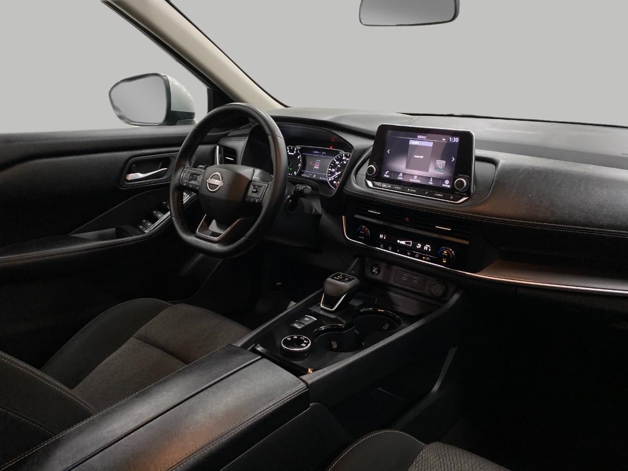 2025 Nissan Rogue AWD SV