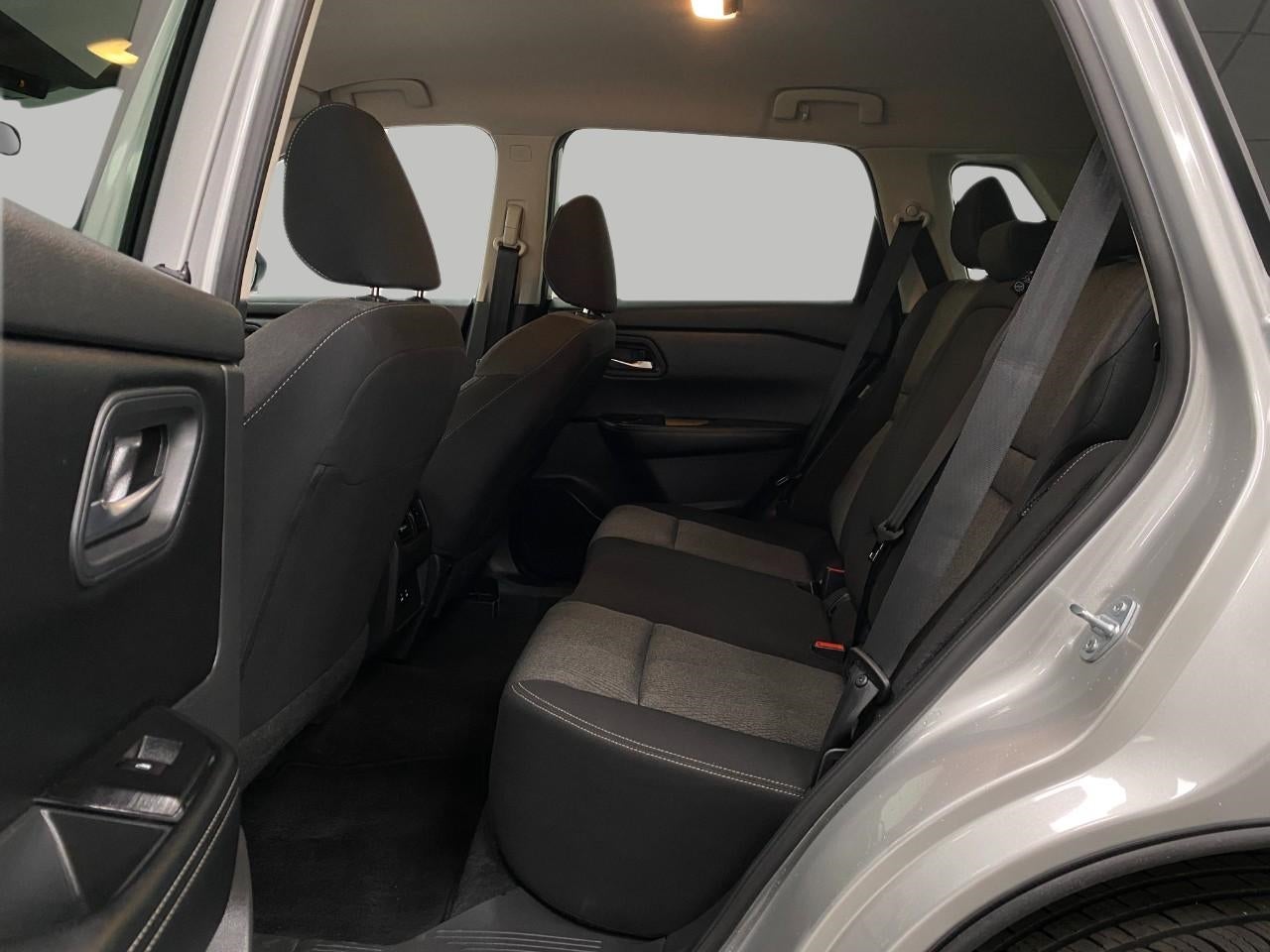 2025 Nissan Rogue AWD SV