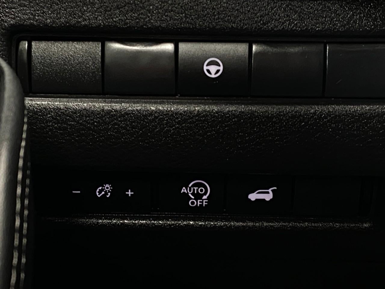 2025 Nissan Rogue AWD SV