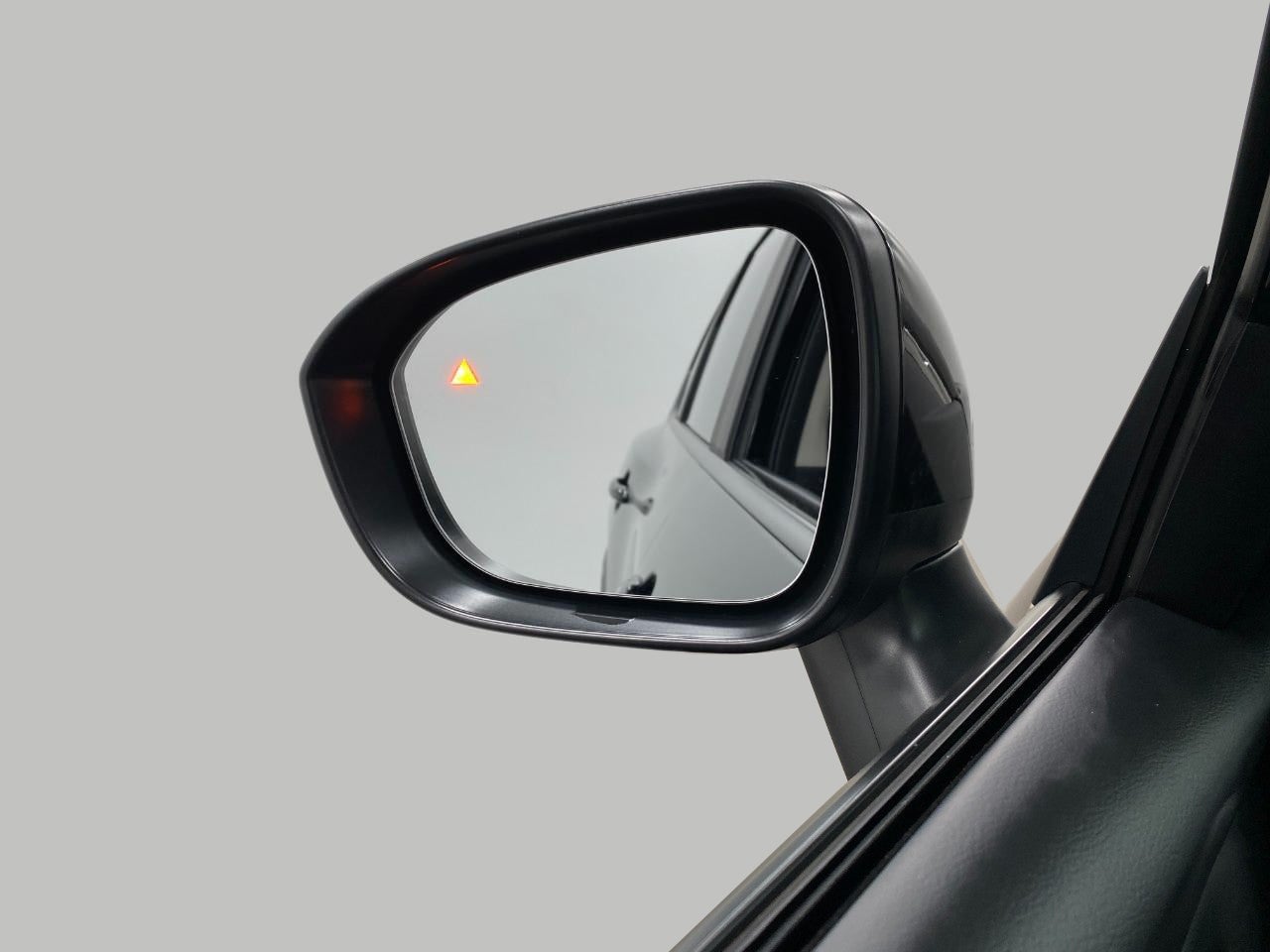 2025 Nissan Rogue AWD SV