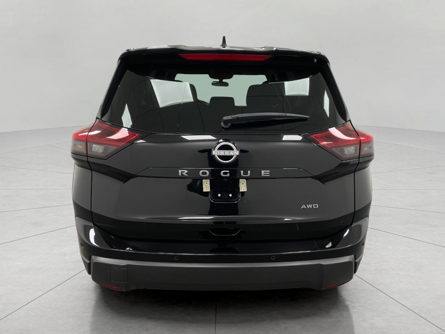 2025 Nissan Rogue AWD SV