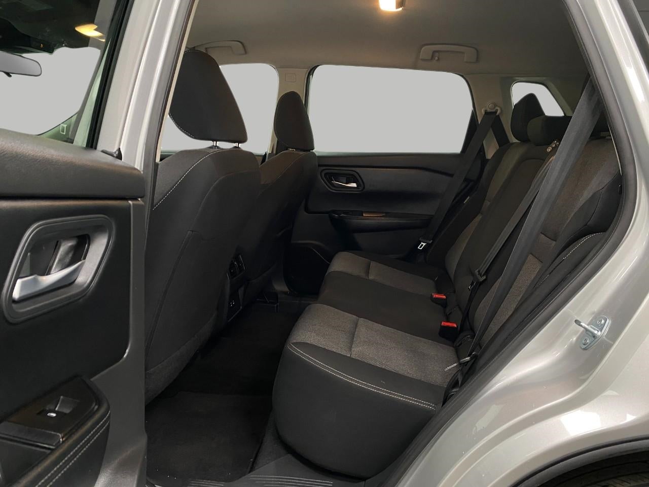 2025 Nissan Rogue AWD SV