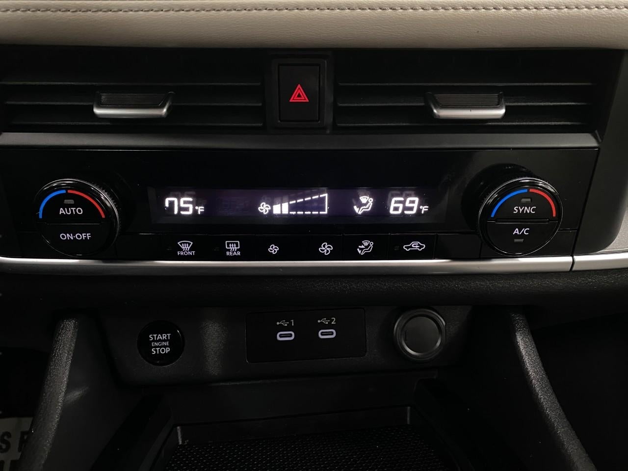 2025 Nissan Rogue AWD SV