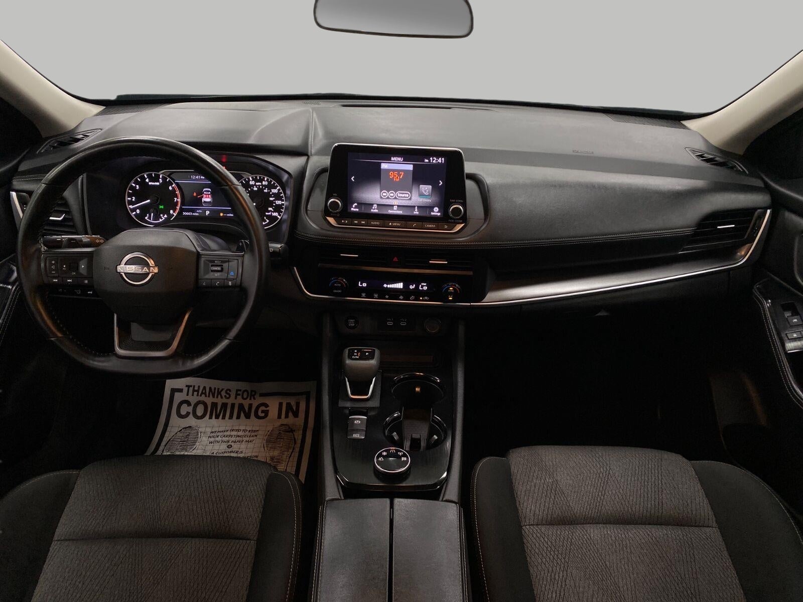 2025 Nissan Rogue AWD SV