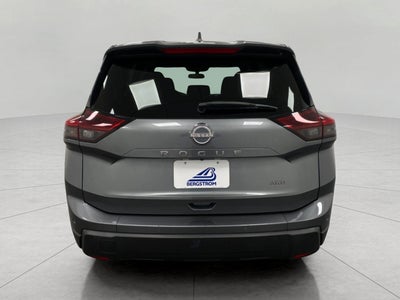 2025 Nissan Rogue AWD SV
