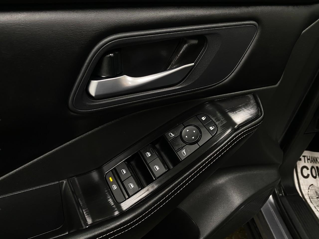 2025 Nissan Rogue AWD SV