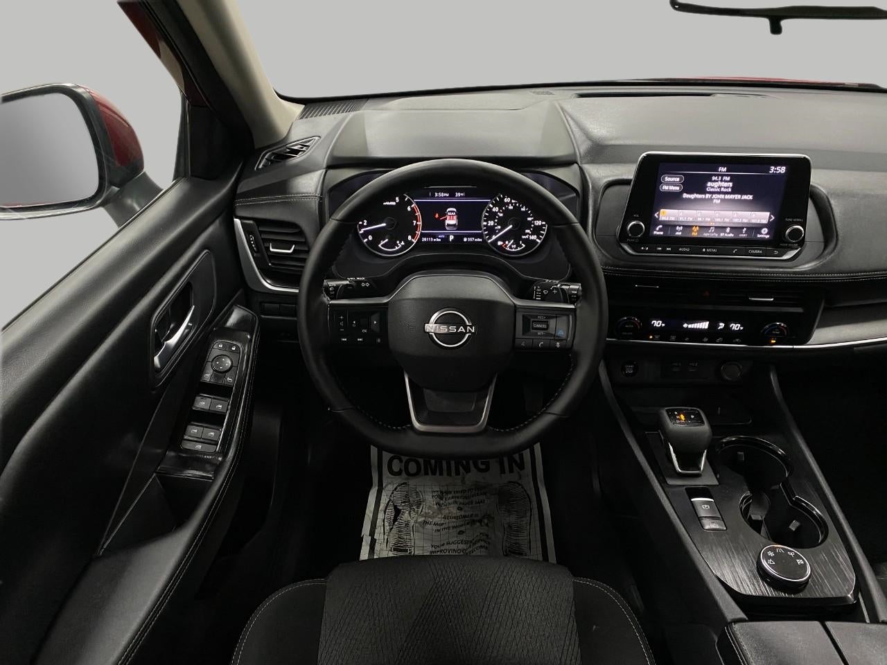 2025 Nissan Rogue AWD SV