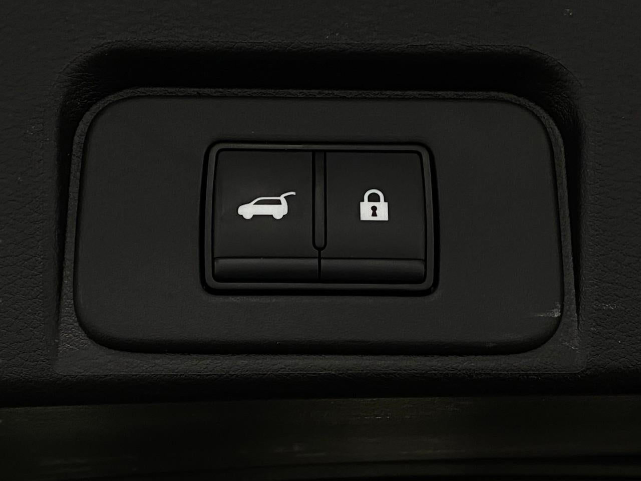 2025 Nissan Rogue AWD SV